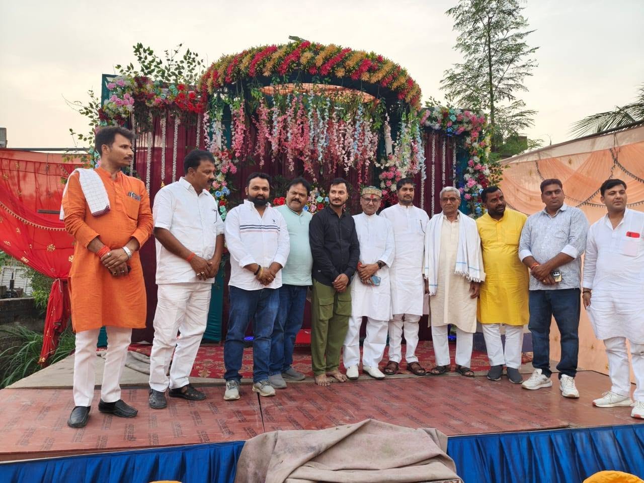 जनसंपर्क अभियान