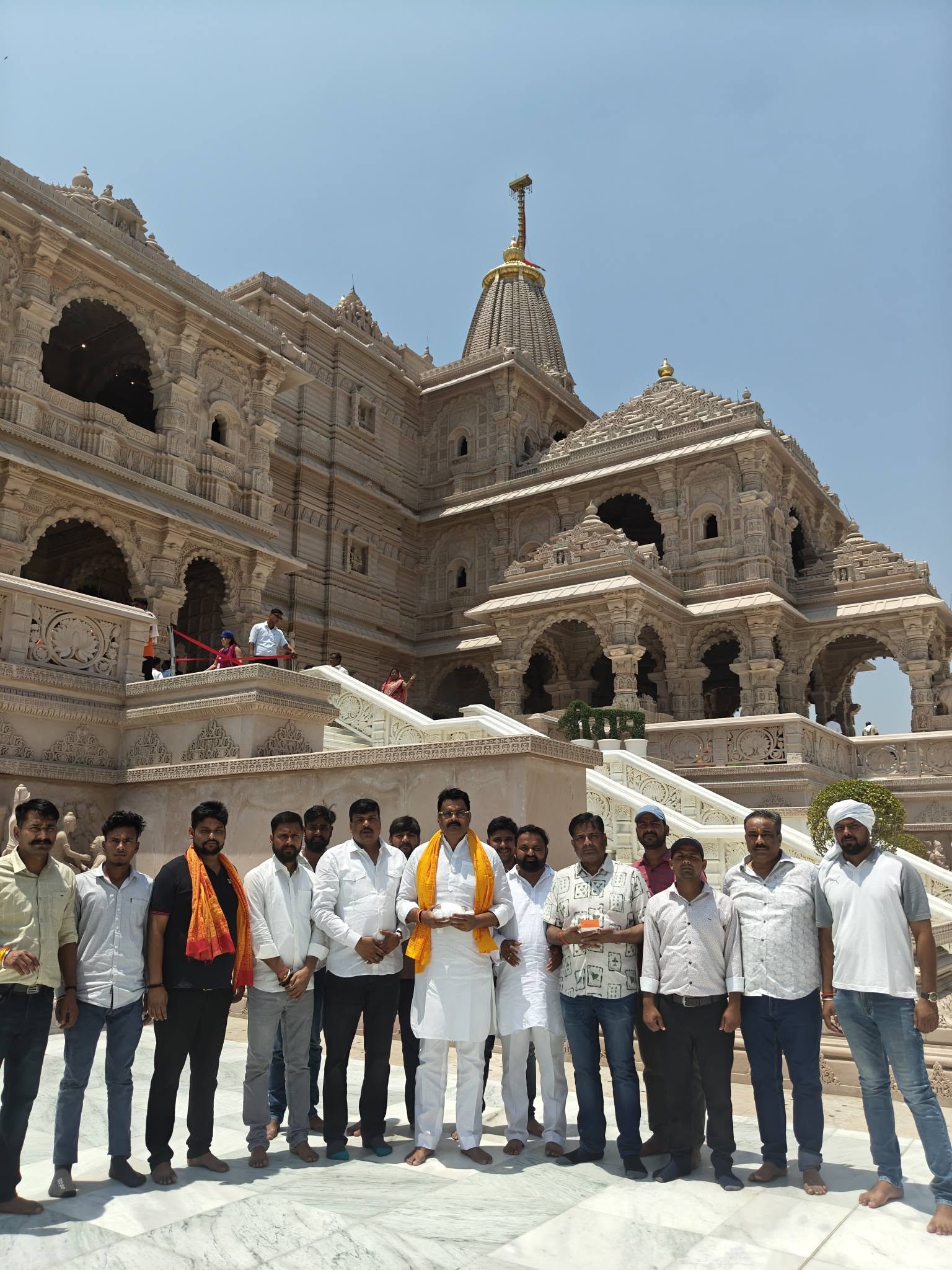 साथ मिलकर बदलाव